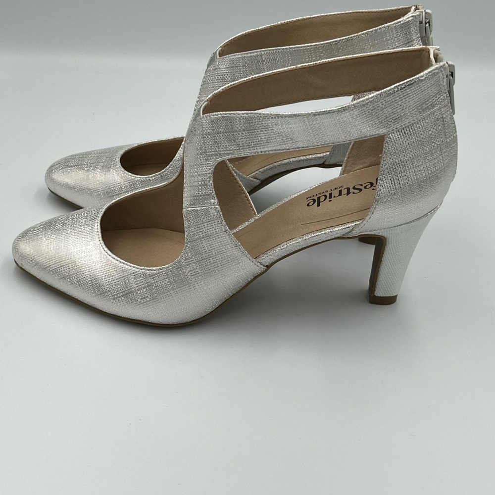LifeStride Giovanna 2 Heeled Shoes Dressy Pumps Formal Prom Women’s 8.5 Silver - Picture 2 of 8